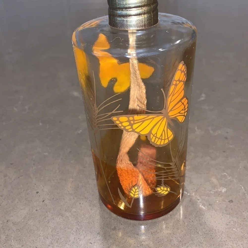 Vtg Lamplight Farms Glass Butterfly Oil Lamp 10”